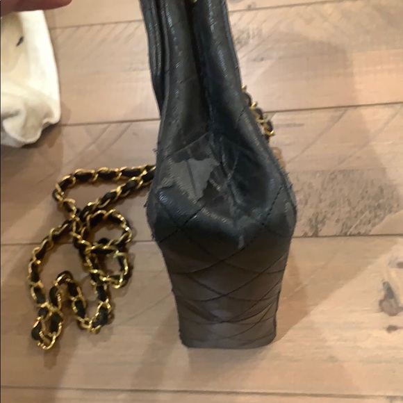 AUTHENTIC Vintage Chanel purse - Picture 4 of 9